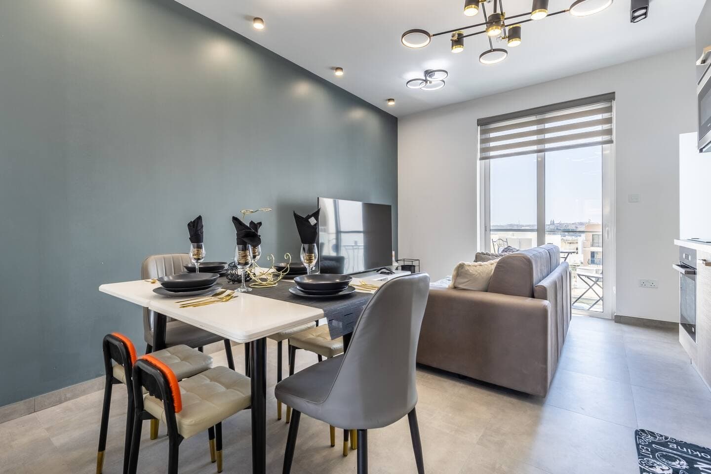 Oasis Penthouse Luxury Suite by Solea