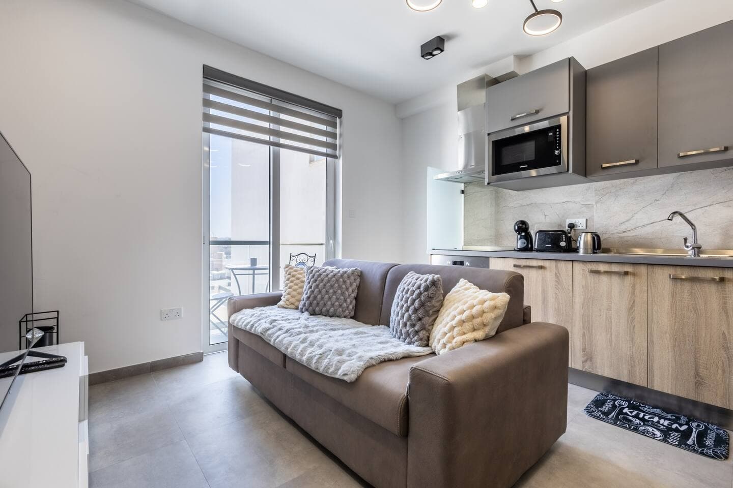 Oasis Penthouse Luxury Suite by Solea