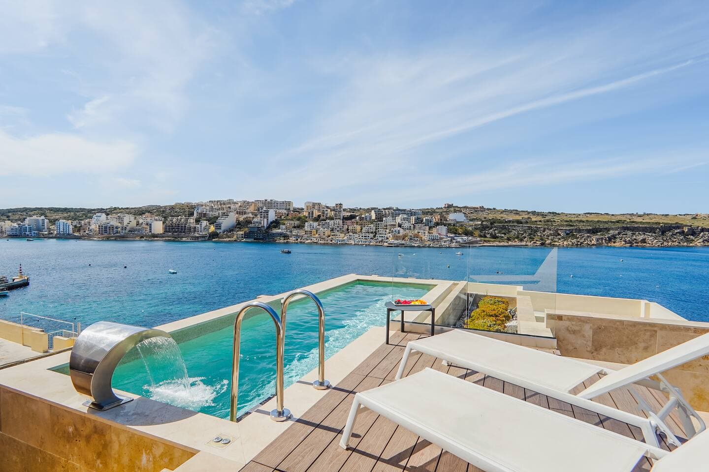 House of Luxury with Pool by Solea