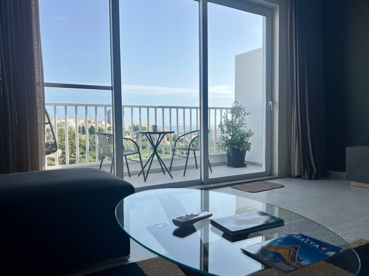 Valley Penthouse • Sea View • Balluta