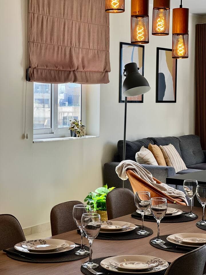 Valley Penthouse • Sea View • Balluta