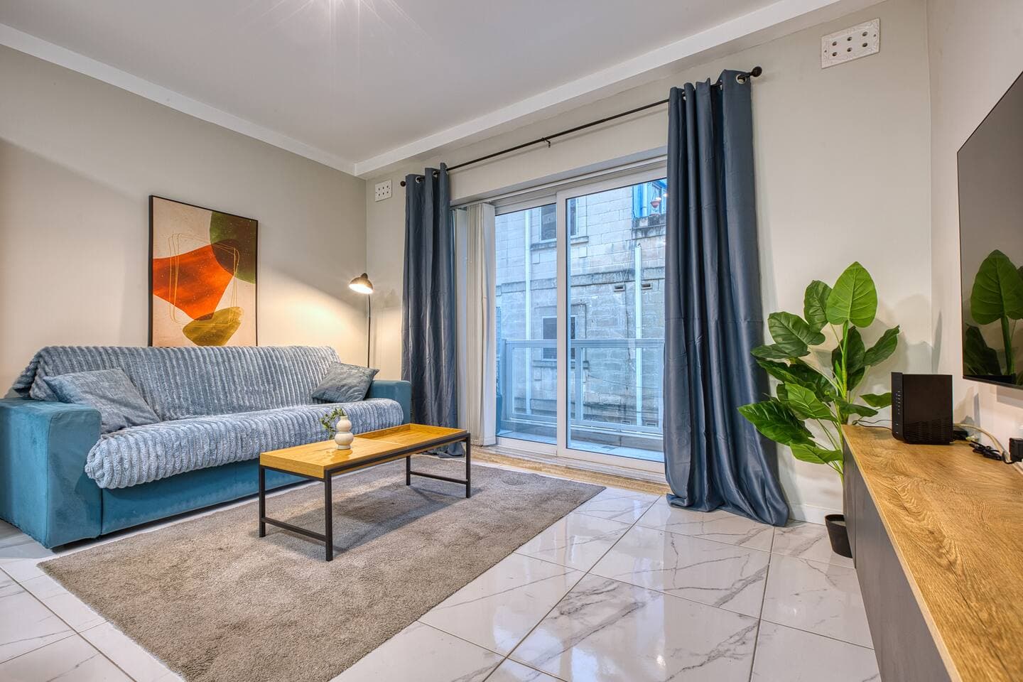 Misfits Studio Suites 3 by Solea