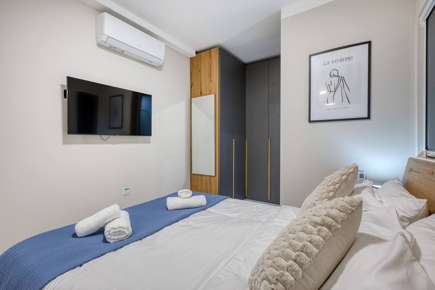Misfits Studio Suites 3 by Solea