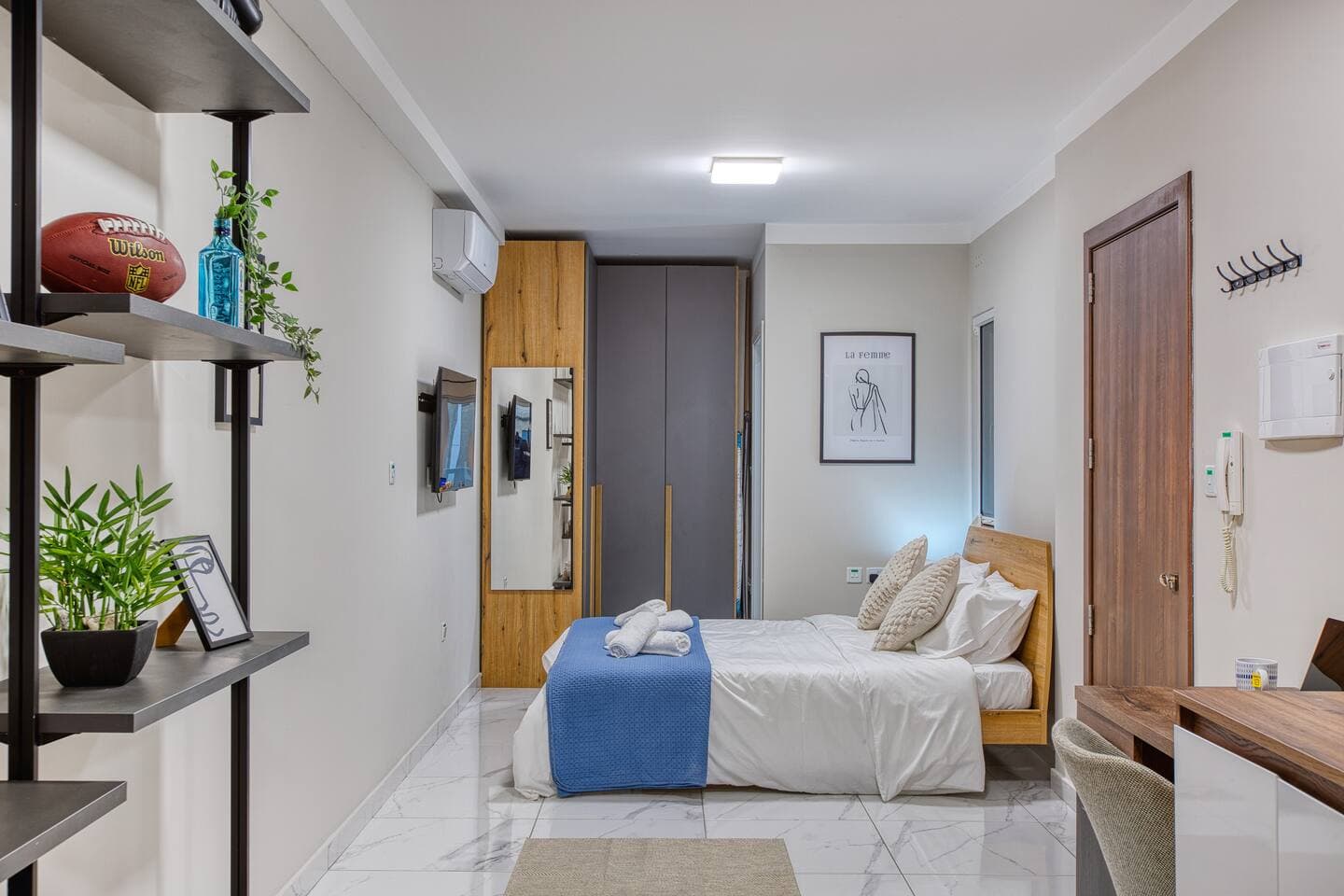 Misfits Studio Suites 3 by Solea