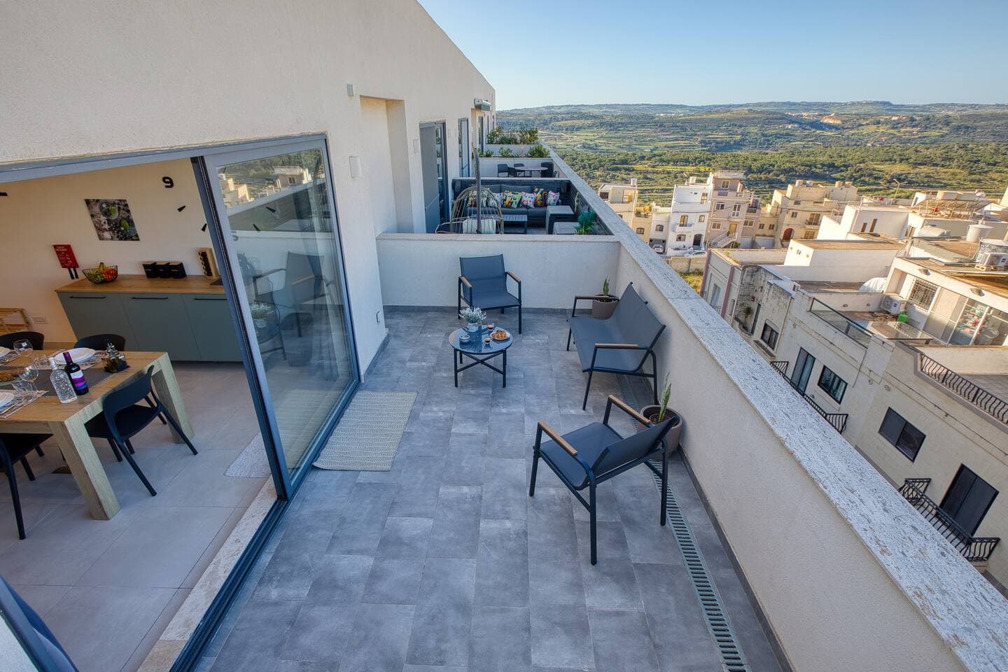 Town's End Views - By Solea Holiday Homes