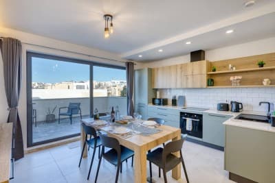 Town's End Views - By Solea Holiday Homes