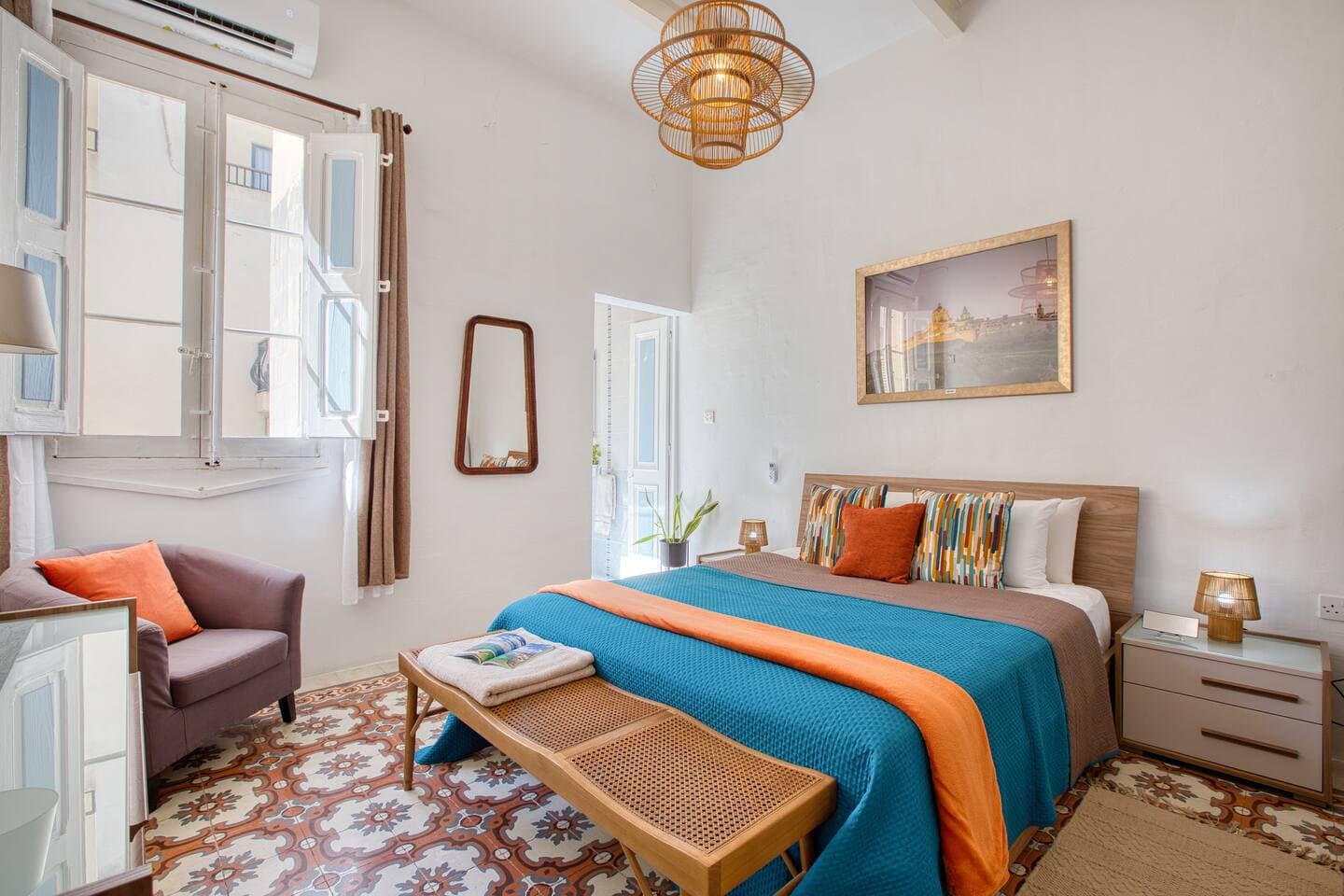 Philip Boutique Townhouse by the Sea