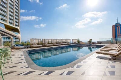 Mercury Tower Suite with Pool Access - by Solea