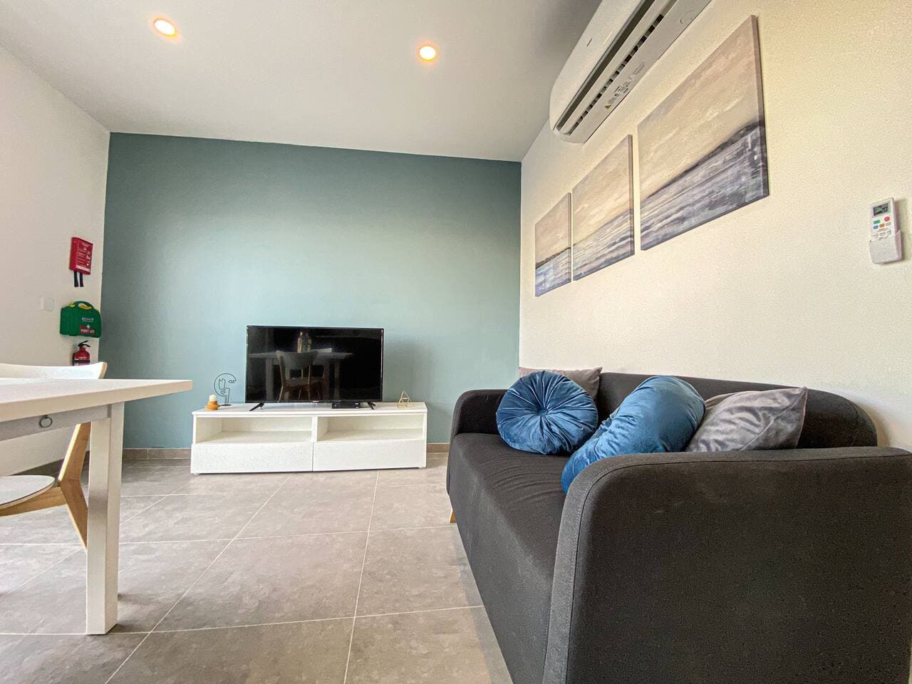 Azure Horizon 1 on Skala's seafront - By Solea Holiday homes