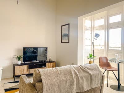 Maltese Apartment 2 w/traditional Balcony