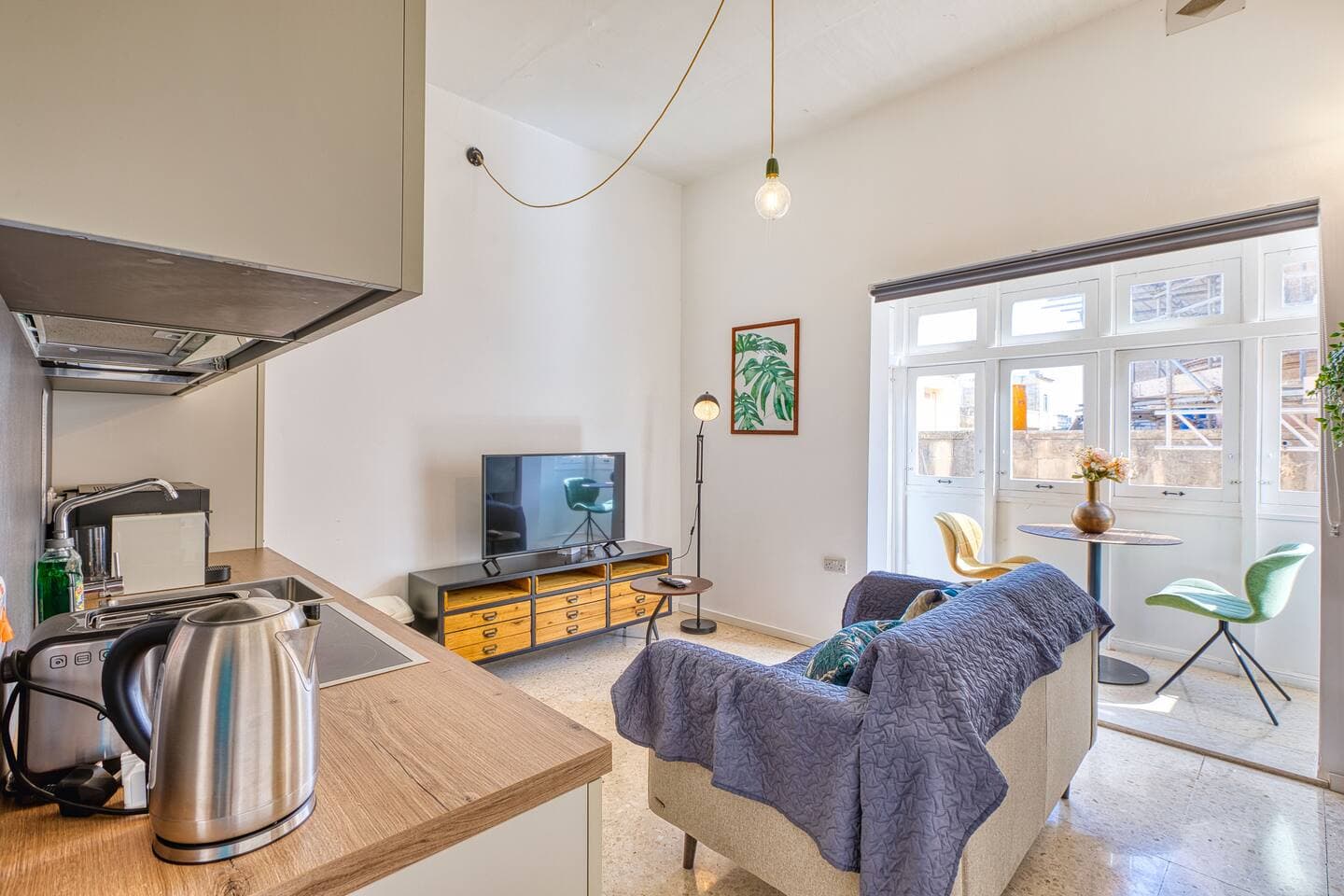 Maltese Apartment  1 w/traditional Balcony