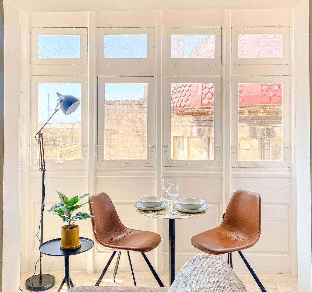 Maltese Apartment  1 w/traditional Balcony