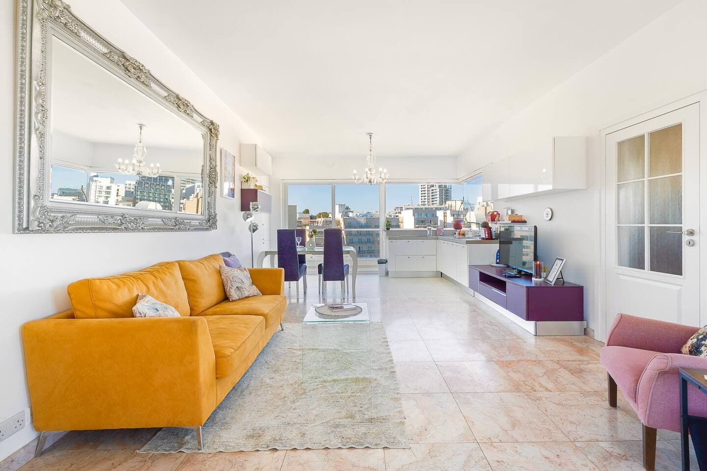 Cherry Penthouse with Spinola Bay View